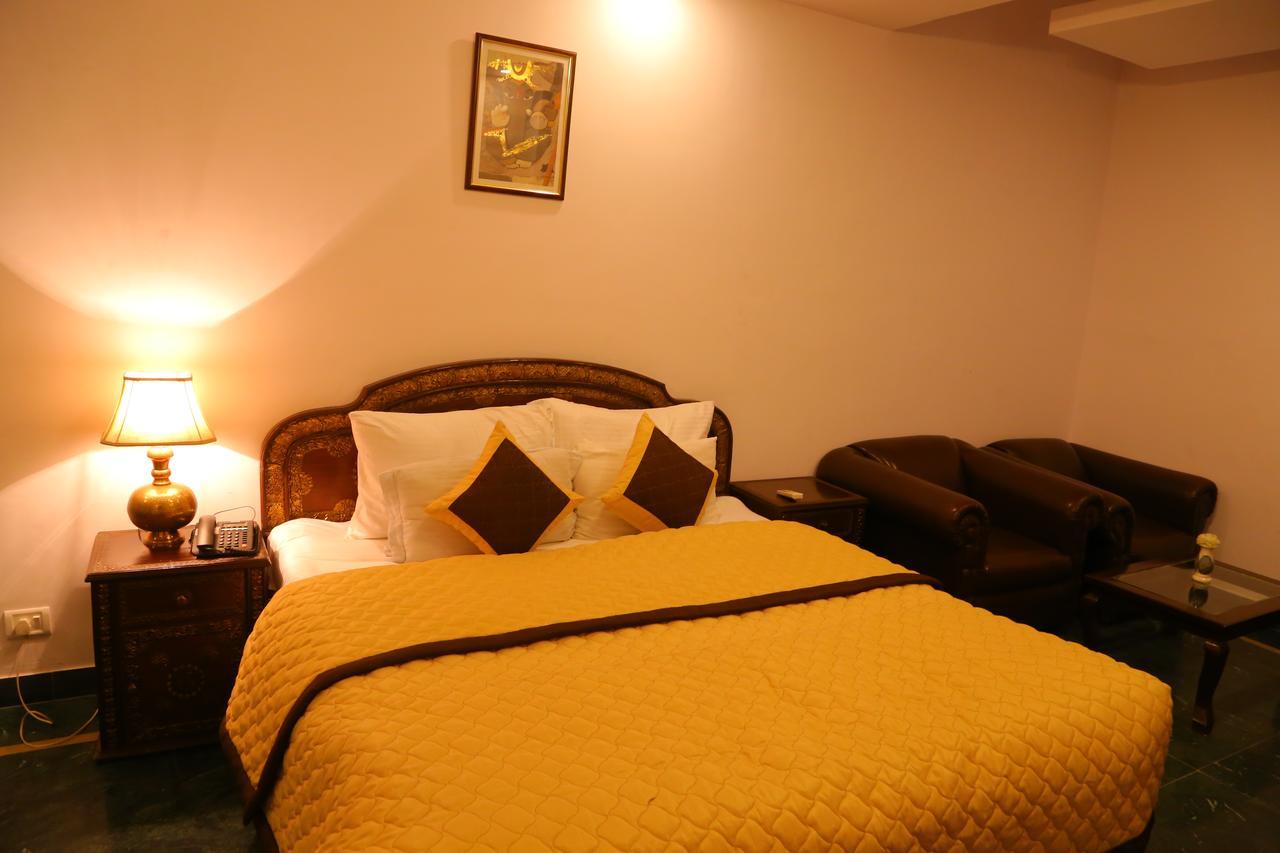 Magsons Resorts Kosi Buitenkant foto